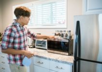 Air Fryer vs Microwave: Which Should You Choose?