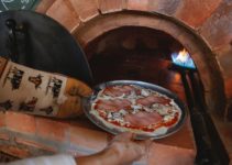 How to Cook in a Pizza Oven? Guide and Best Tips