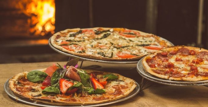 Top 8 Best Commercial Pizza Oven – Tips, Reviews and Guides